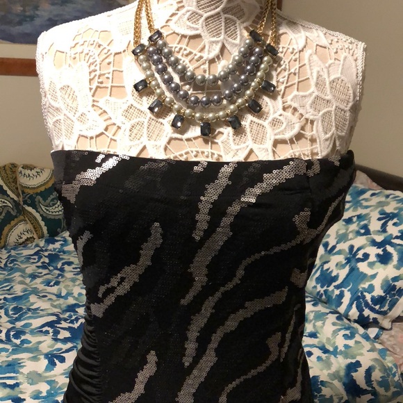 Black and silver sequins dress - Picture 2 of 6